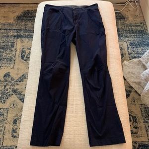 Eddie Bauer hiking pants, size 34x32 in navy